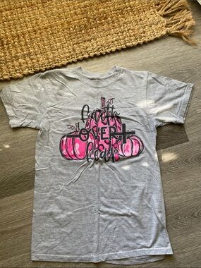 Juniors' Gray Tee with Pink Pumpkin Faith Breast Cancer Graphic Tee